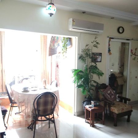 Joy'S Nest Bed and Breakfast Calcutta Eksteriør billede